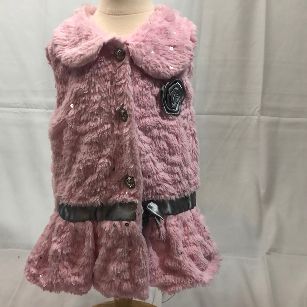 Wonderkids soft  pink and gray vest/sweater.